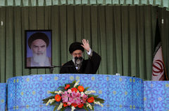 نگاه علمی، برنامه ریزی مدبرانه و ثبات سیاستها”؛ عناصر مقابله با هجمه اقتصادی دشمن/ مسئولان اجازه بر هم زدن ثبات سیاسی و آرامش کشور را به بدخواهان ندهند