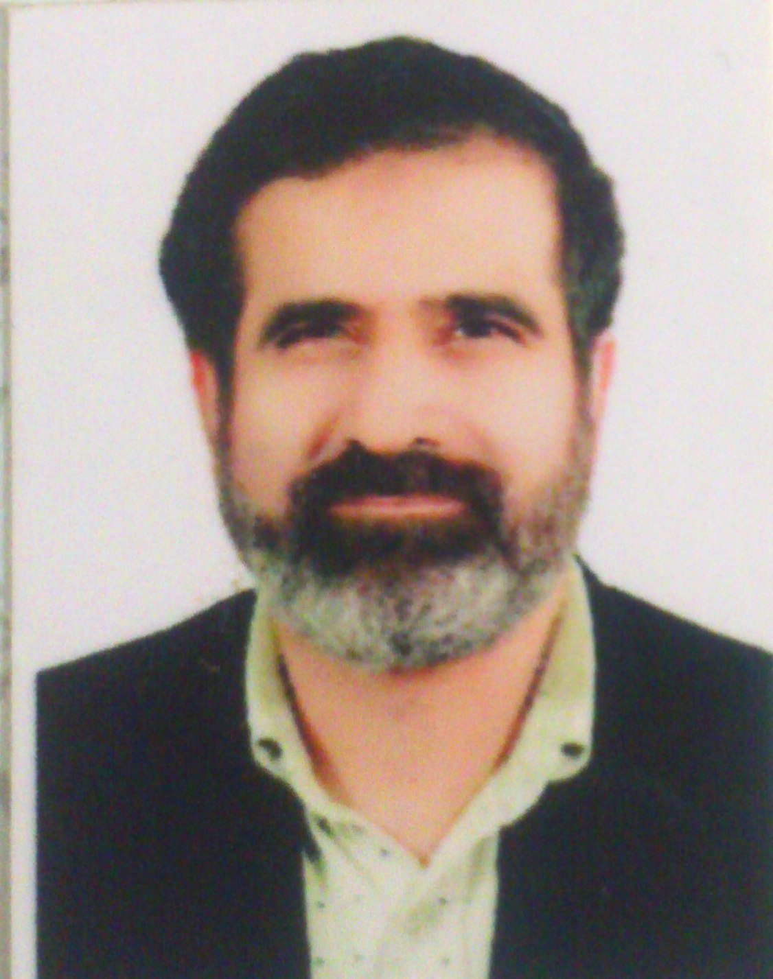 انقلاب ما در موقعیت حساس منطقه ای و جهانی قراردارد