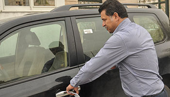 حمله سارقان علی دایی را به بیمارستان کشاند