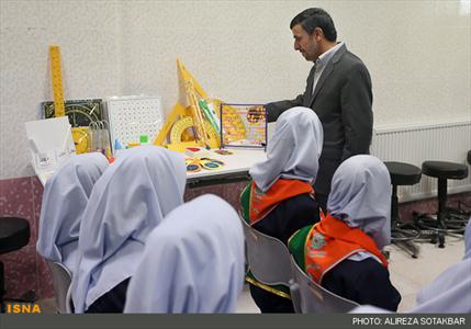 حقوق معلمان ۳۰ درصد افزایش پیدا می کند