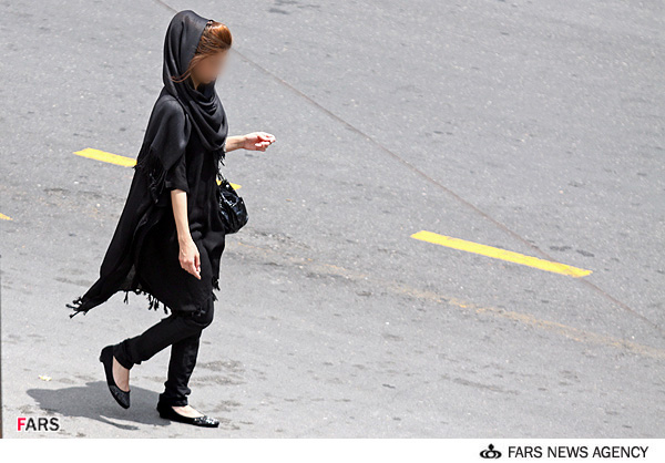 دختران بدحجاب کوهان دار+تصاویر