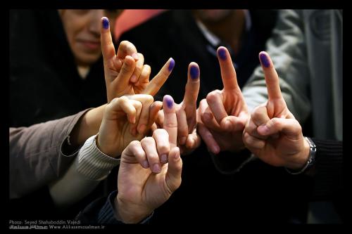 اسامی اعضای هیئت اجرایی و نظارت دیلمان در انتخابات خبرگان و مجلس