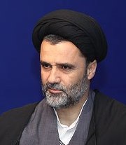به مشايي گفتم انحراف داريد؛ پرسيد از چه؟ گفتم از اسلام!/ مشايي را به مناظره علني مي‌طلبم