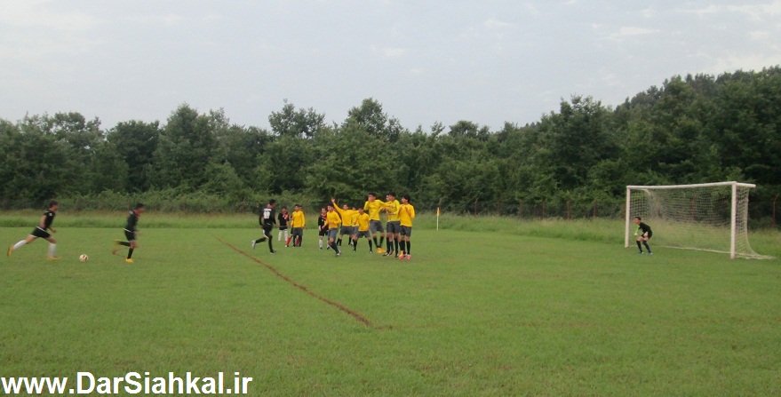 fotbal_hamyari_siahkal_perspolis_ghazvin (10)