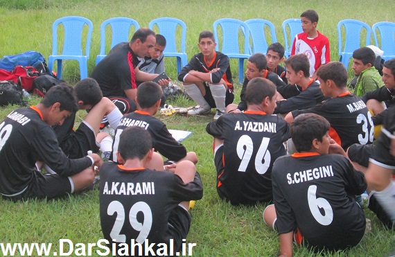 fotbal_hamyari_siahkal_perspolis_ghazvin (4)