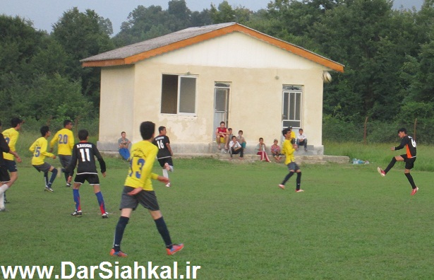 fotbal_hamyari_siahkal_perspolis_ghazvin (6)
