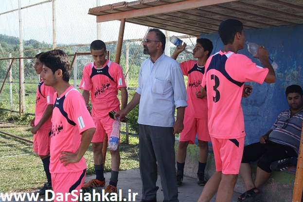 fotbal-hamyari-siahkal-tolam-shahr (6)