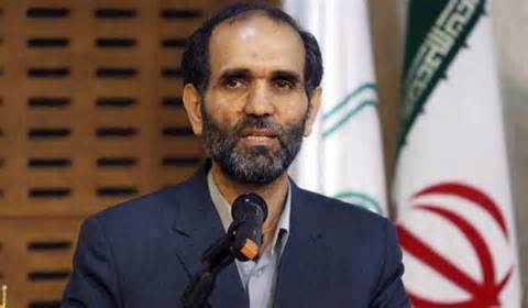 مسئولان فکری برای راه های تخریبی به وجود آمده توسط ماشین های حمل کارخانه سیمان دیلمان بکنند