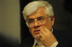 عارف: من به روحانی رای نداده ام