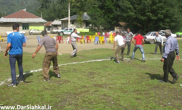 BAZI_BOMI_MAHALI_GILAN_DAR_SIAHKAL (12)