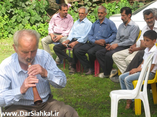 BAZI_BOMI_MAHALI_GILAN_DAR_SIAHKAL (4)