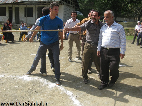 BAZI_BOMI_MAHALI_GILAN_DAR_SIAHKAL (9)