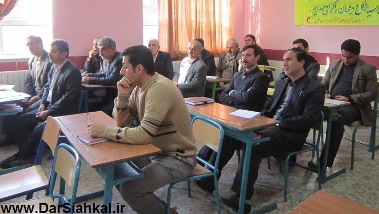 dadras_helal_ahmar_dar_siahkal (10)