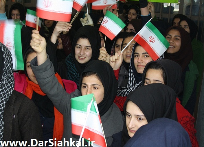 zang_enghelab_dar_siahkal (16)