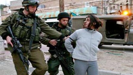 israeli_soldiers_vs_palgirl (33)
