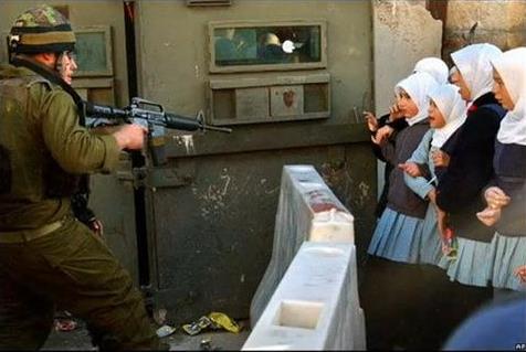 israeli_soldiers_vs_palgirl (34)
