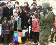 israeli_soldiers_vs_palgirl (51)