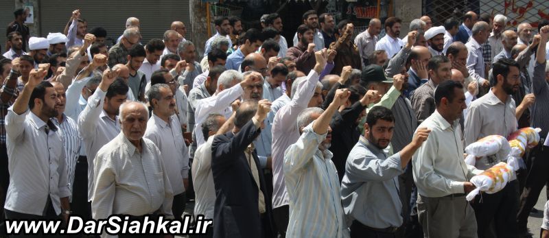 شعار” اسرائیل کودک‌کش نابود باید گردد” در سیاهکل طنین‌انداز شد+گزارش تصویری