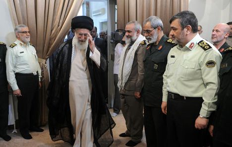 دفاع مقدس نشان داد می‌توان با عزم راسخ در مقابل زورگویی بی‌جای قدرت‌ها ایستاد+تصاویر