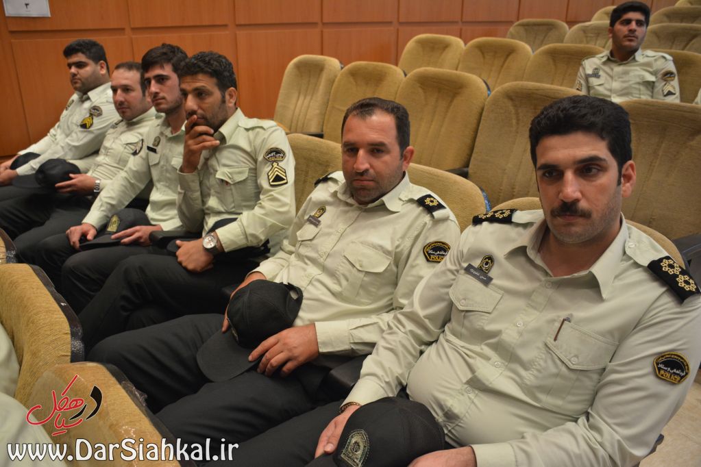 niroye_entezami_dar_siahkal (10)