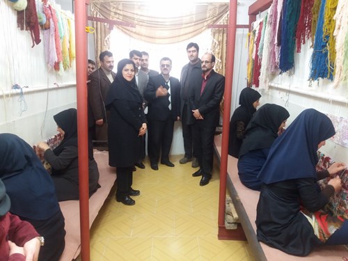 پنجمین کارگاه تولید فرش دستباف در سیاهکل افتتاح شد/ سیاهکل قطب تولید فرش گیلان