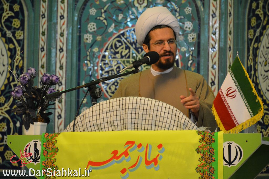 اگر در اداره ای اذان پخش نشد به من اطلاع بدهید/ همه مسئولین و مردم زمینه حضور حداکثری در پای صندوق های رأی را فراهم کنند