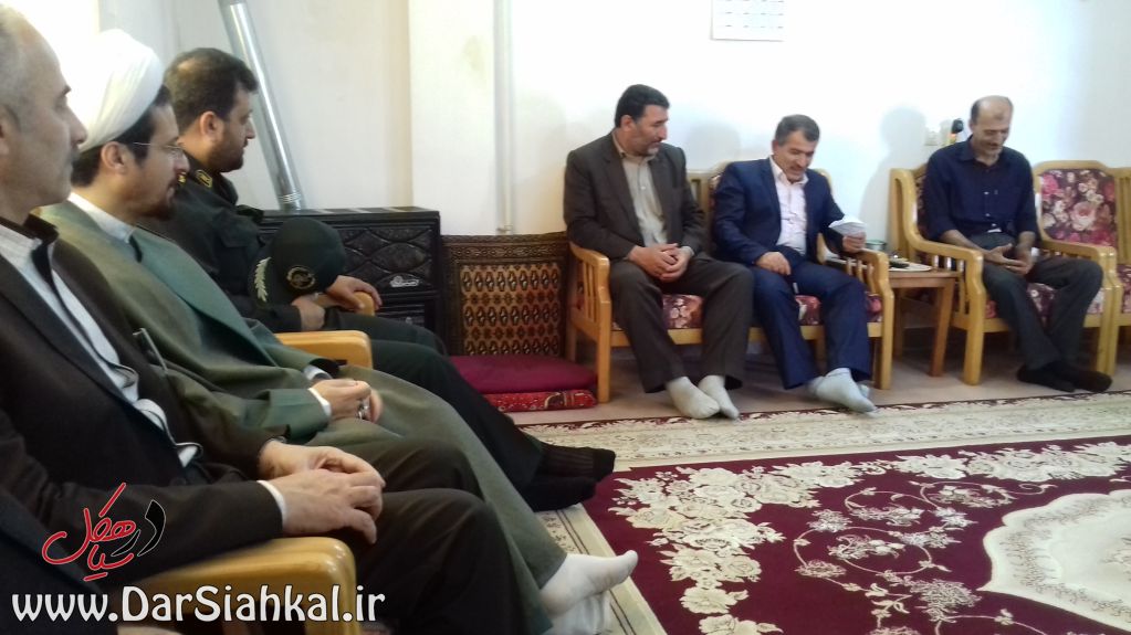 مسئولین به دیدار جانبازارن دلاور سیاهکلی رفتند+گزارش تصویری
