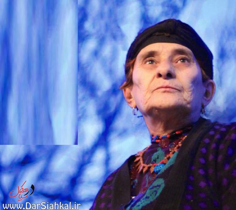 نمایشگاه عکس «والدین شهدای دیلمانی» در رشت