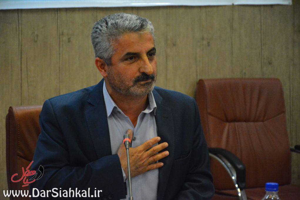 نمایندگان به‌جلسه با رئیس‌جمهور دعوت نشدند تا معضلات را بگویند!/ حضور در فرودگاه برای عکس یادگاری بود