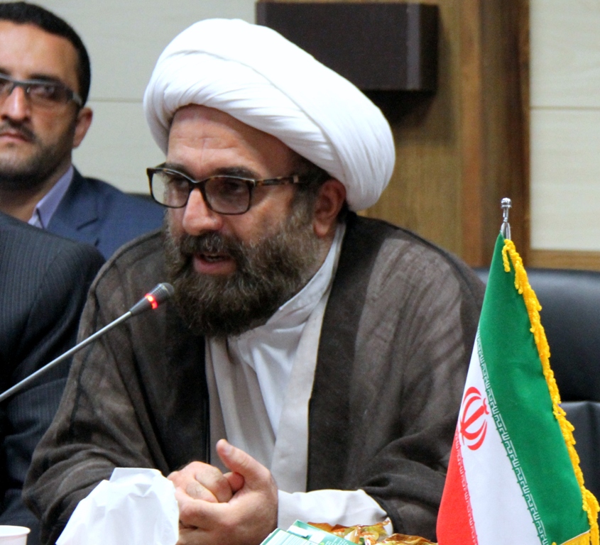 اظهارات نماینده رشت کفران نعمت ولایت بود/ حمایت از فتنه هم نوایی با منافقان است