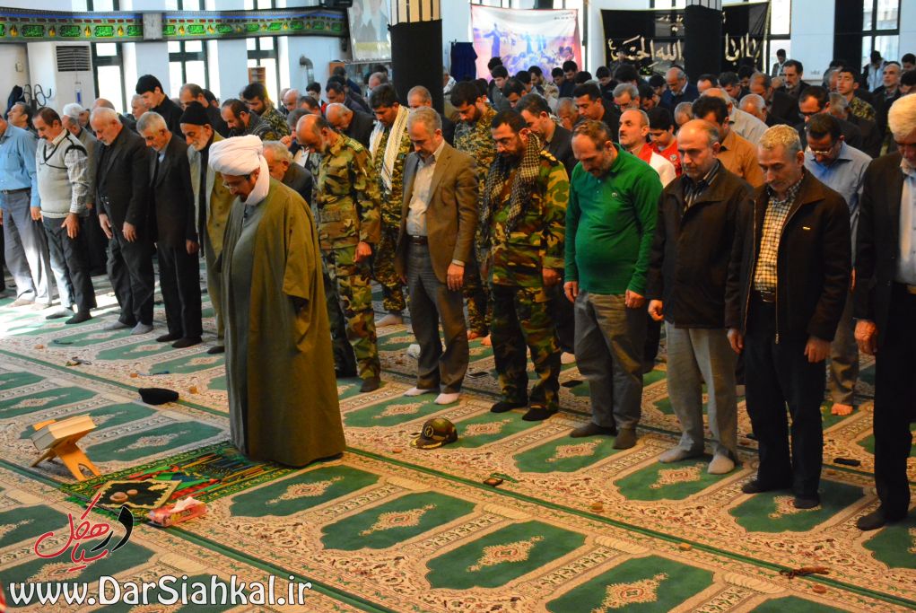 %d9%86%d9%85%d8%a7%d8%b2-%d8%ac%d9%85%d8%b9%d9%87-%d8%af%d8%b1-%d8%b3%db%8c%d8%a7%d9%87%da%a9%d9%84-16