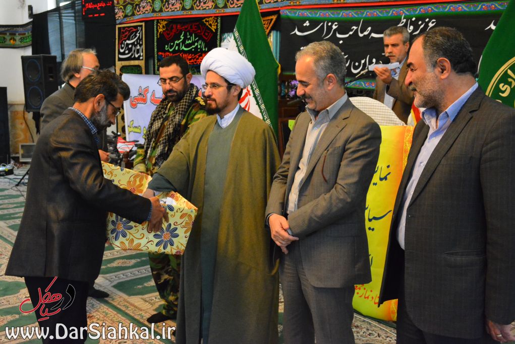 %d9%86%d9%85%d8%a7%d8%b2-%d8%ac%d9%85%d8%b9%d9%87-%d8%af%d8%b1-%d8%b3%db%8c%d8%a7%d9%87%da%a9%d9%84-17