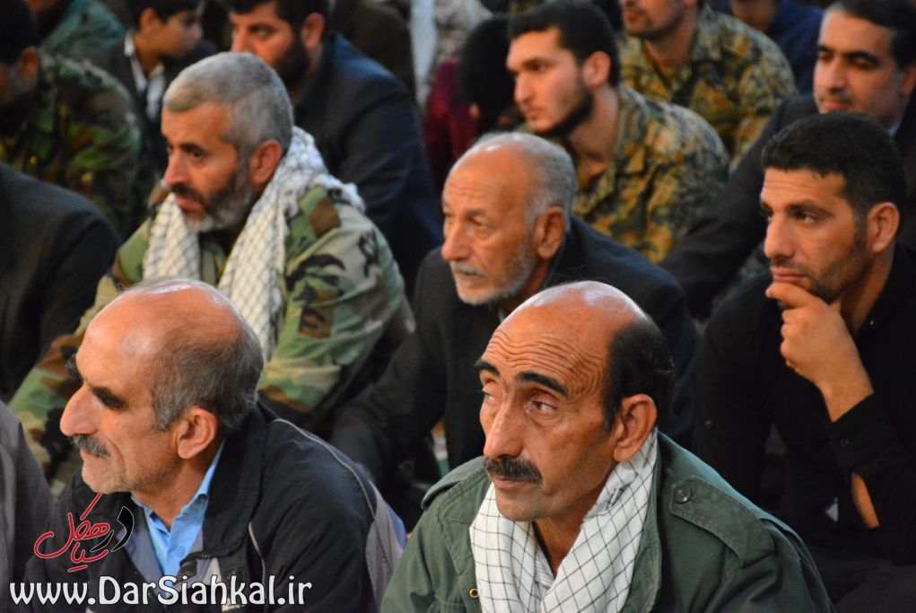 %d9%86%d9%85%d8%a7%d8%b2-%d8%ac%d9%85%d8%b9%d9%87-%d8%af%d8%b1-%d8%b3%db%8c%d8%a7%d9%87%da%a9%d9%84-4