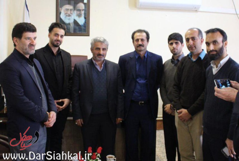 برای پیشرفت علمی و فرهنگی سیاهکل از هیچ تلاشی فروگذار نمی‌کنم