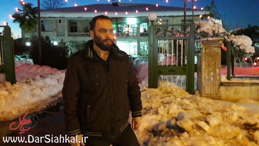 از شهروندان سیاهکلی پوزش می طلبیم/ برخی از مسئولین در ساعات اولیه بحران در سیاهکل نبودند/ لودر شهرداری در حین کار پنچر شد