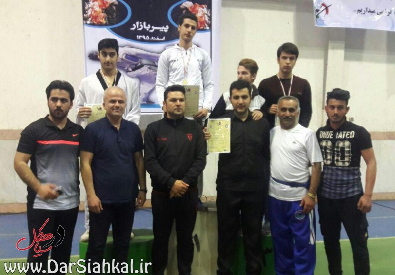 نوجوانان تکواندوکار سیاهکل بر روی سکوی چهارم استان گیلان+عکس