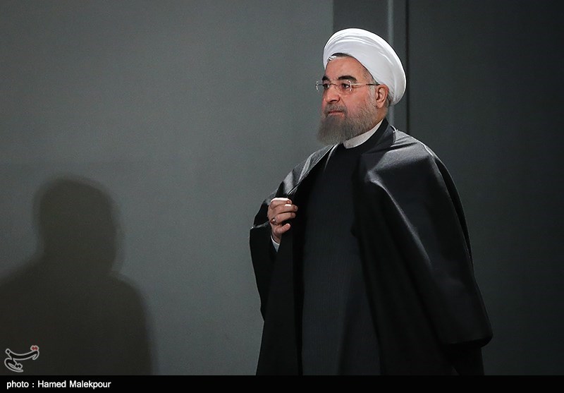 از افتتاح پروژه های بخش خصوصی و دولت های قبل تا جلوگیری از حضور خبرنگاران منتقد دولت