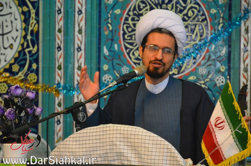 تهمت و افترا از آفات است/ شایعات را اشاعه ندهید