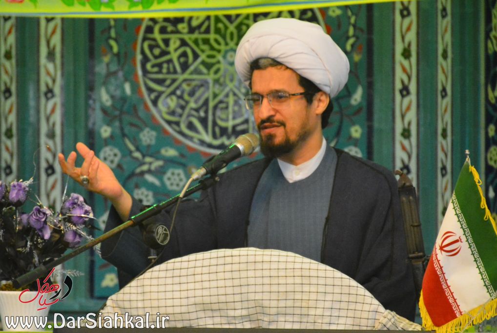 ۹دی انقلاب سوم است/ بعضی ها فکر کردند همه چیز در خارج از مرز است/ مظلوم باید حقش را بگیرد و آن هم راه دارد