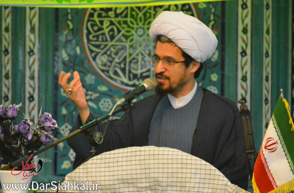 سفر پوتین به ایران و دیدار با رهبر انقلاب موجب انزوای آمریکا در طرح فشار بر ایران شد