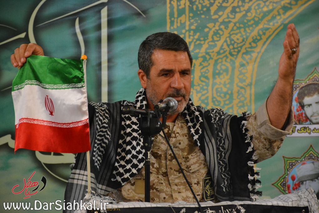 عده ای که به دنبال اسلام آمریکایی بودند در قوه مجریه قرار گرفته اند/ به ما می گویند حرف نزنید+گزارش تصویری