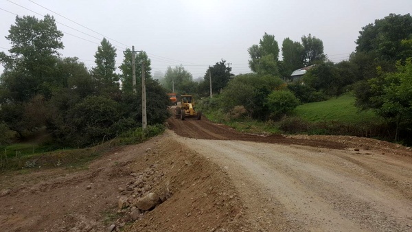 پروژه آسفالت آسیابر – شاه شهیدان رو به اتمام است