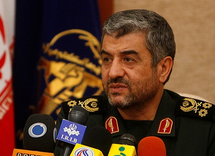 ما برای مردم ایران جان می‌دهیم پس تحمل زخم‌ زبان‌ها خیلی سخت نیست