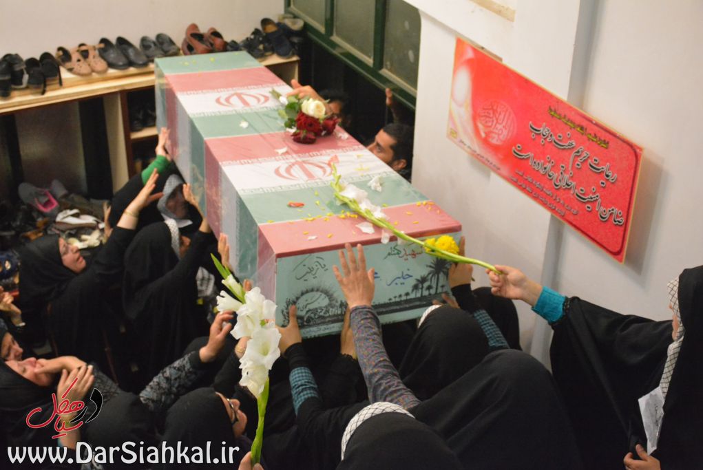 تشییع پیکر شهید گمنام سیاهکل (۱۳)