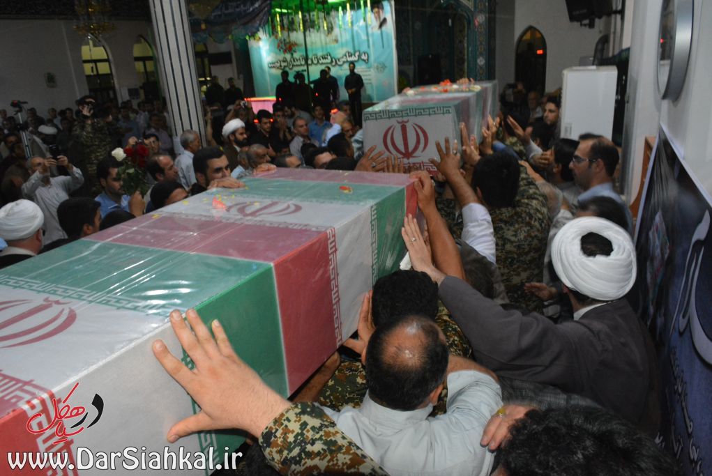 تشییع پیکر شهید گمنام سیاهکل (۶)