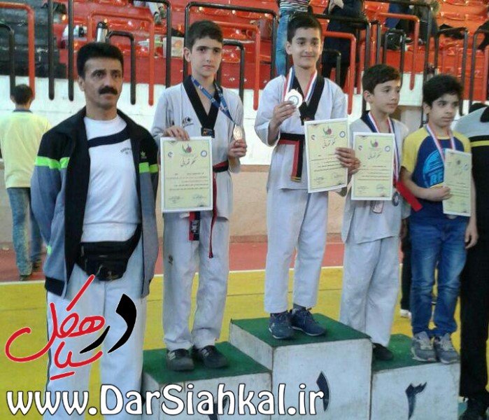 درخشش ۲ تلکواندوکار خردسال سیاهکلی در مسابقات قهرمانی کشور+تصاویر