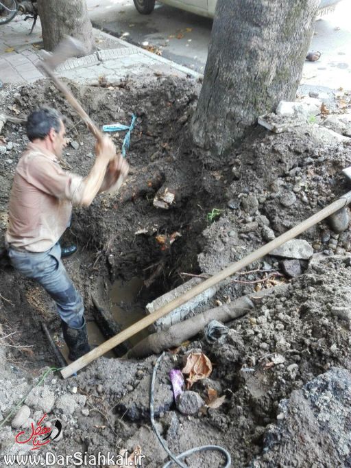 کندن لوله آب (۳)