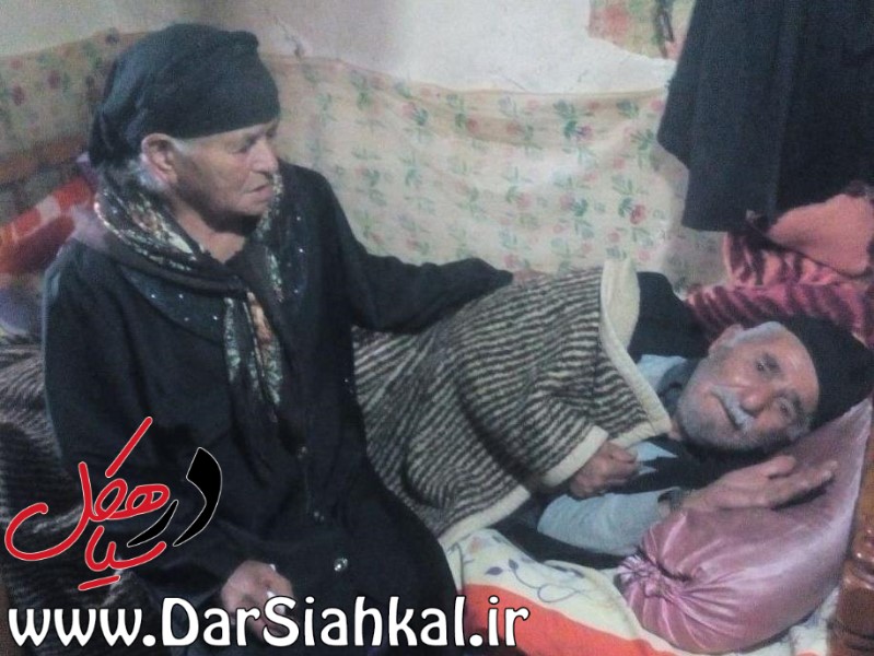 قطعی آب پیرمرد و پیرزن دیلمانی/ وقتی‌که مسئولین برای آسیه عمه بهانه‌تراشی می‌کنند+عکس