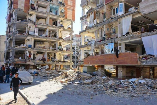 زلزله سرپل‌ذهاب؛ زنگ هشدار به ساکنان مسکن مهر/ چگونه با اطمینان در این خانه‌های سست و شیشه‌ای زندگی کنیم؟