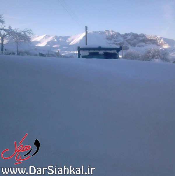 حاضریم راه روستا بسته باشد، اما آسفالت خراب نشود/ چشم‌انتظار لودر هستیم